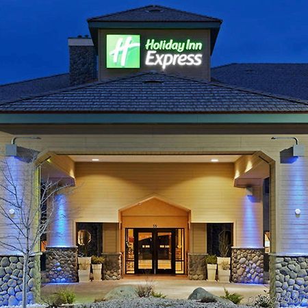 Holiday Inn Express Fallon By Ihg Zewnętrze zdjęcie