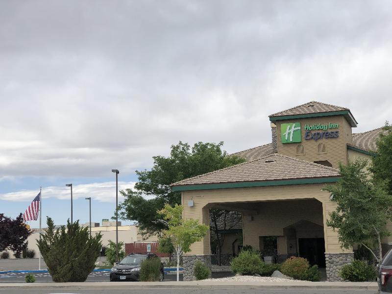 Holiday Inn Express Fallon By Ihg Zewnętrze zdjęcie
