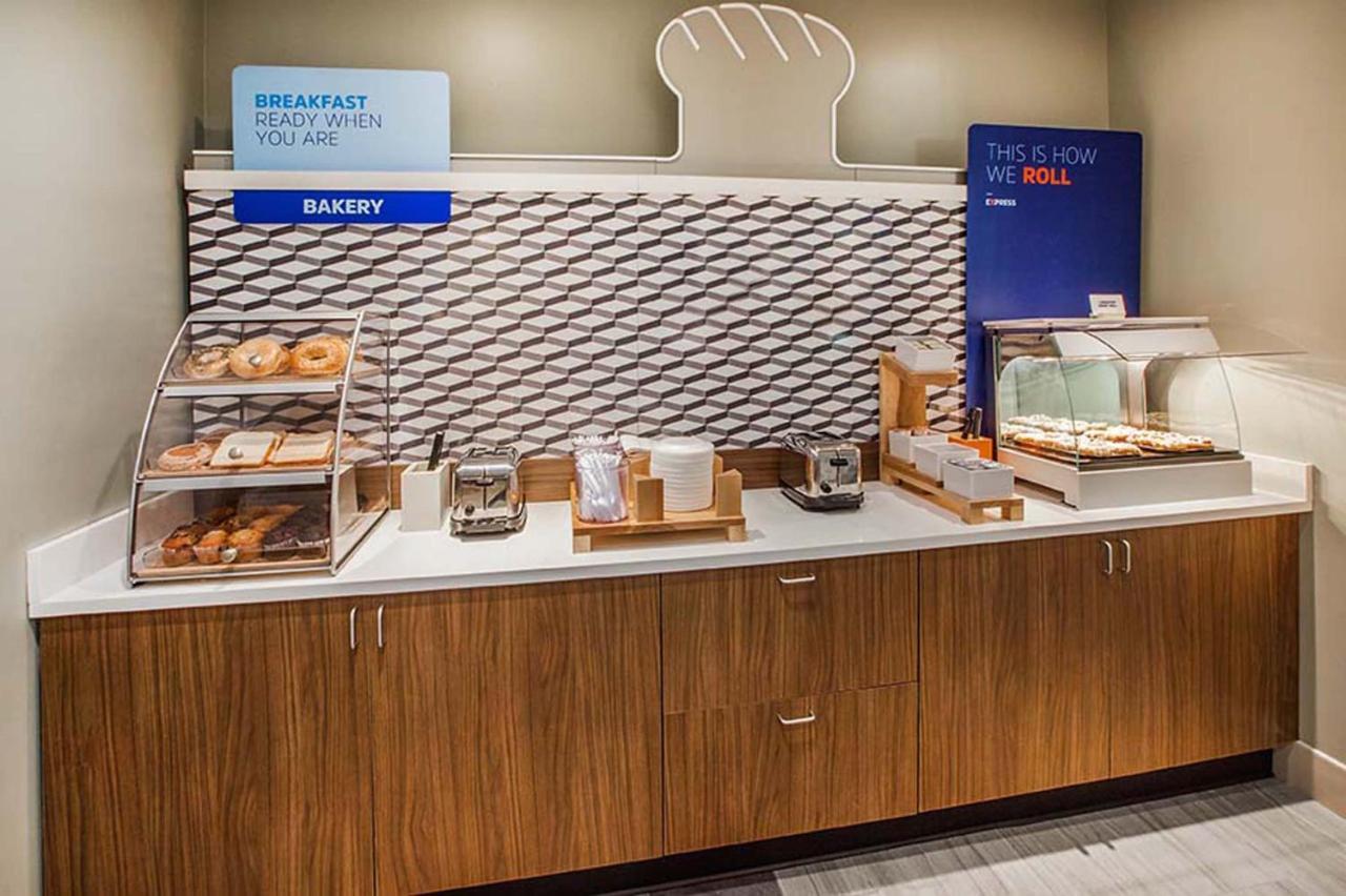 Holiday Inn Express Fallon By Ihg Zewnętrze zdjęcie